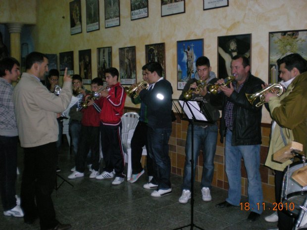 PARTICIPACIÓN DE LA BANDA DEL ILUSTRE CABILDO EN LA OFRENDA FLORAL A SANTA EULALIA DE MÉRIDA PARTICIPACIÓN DE LA BANDA DEL ILUSTRE CABILDO EN LA OFRENDA FLORAL A SANTA EULALIA DE MÉRIDA