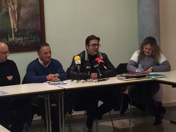 PACO, 'El Falla' ´SERÁ EL NAZARENO DE HONOR Y JUAN CARRIÓN, PREGONERO DE LA SEMANA SANTA 2017 PACO, 'El Falla' ´SERÁ EL NAZARENO DE HONOR Y JUAN CARRIÓN, PREGONERO DE LA SEMANA SANTA 2017