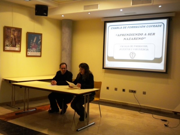 Charla-coloquio “Aprendiendo a Ser Nazarenos”, organizada por la Vocalía de Formación y Convivencia Charla-coloquio “Aprendiendo a Ser Nazarenos”, organizada por la Vocalía de Formación y Convivencia