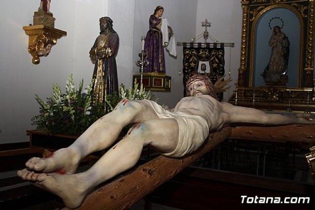VÍA CRUCIS DE HERMANDADES Y COFRADÍAS
