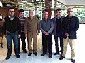 UN GRUPO DE NAZARENOS DE TOTANA ACOMPAÑADOS POR EL  CONSILIARIO DEL CABILDO VISITAN SEVILLA PARA ENTREVISTAR AL FAMOSO COMPOSITOR DON ABEL MORENO GÓMEZ